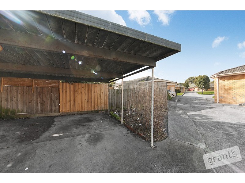 1/60 King George Parade, Dandenong VIC 3175