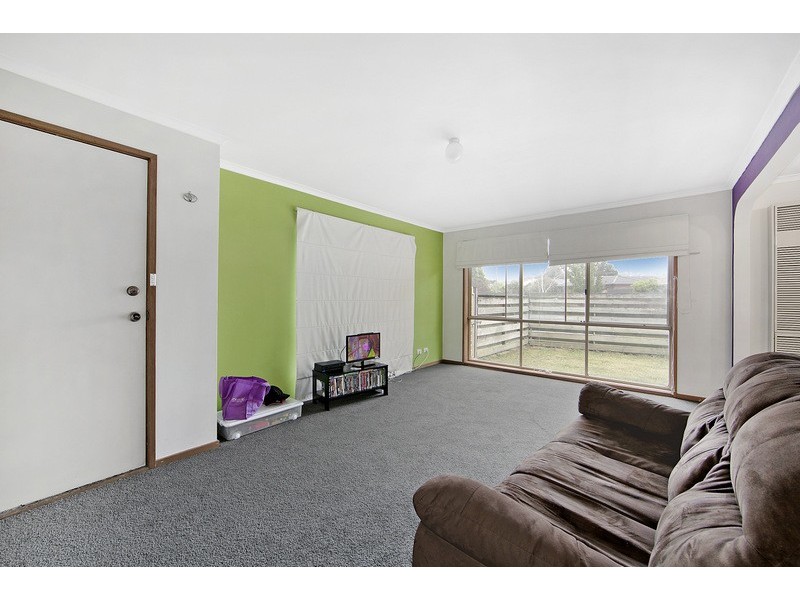 1/17 Florence Avenue, Berwick VIC 3806