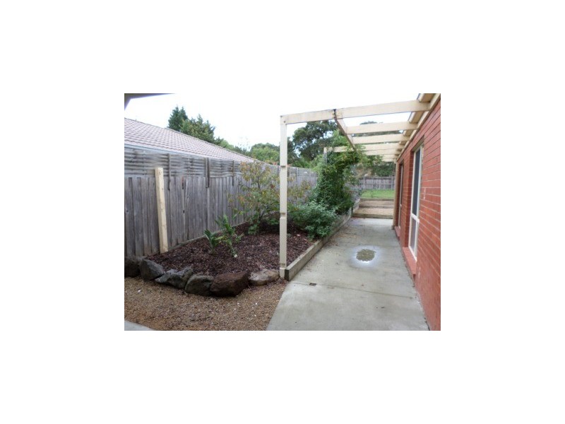 50 Coowarra Way, Berwick VIC 3806