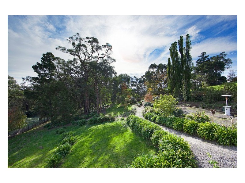 2a McBride Road, Beaconsfield Upper VIC 3808