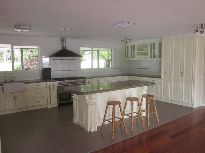 145 Split Rock Road, Beaconsfield Upper VIC 3808