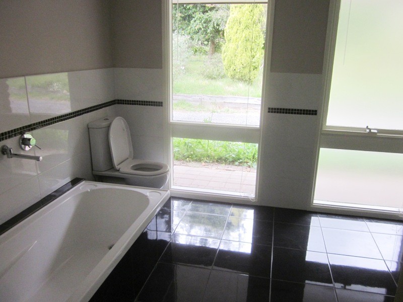 145 Split Rock Road, Beaconsfield Upper VIC 3808