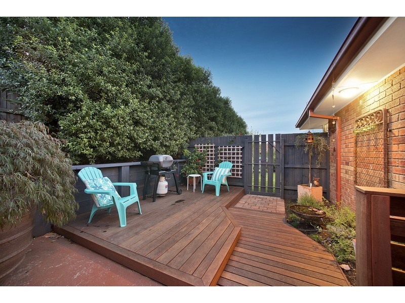 33 Ben Drive, Pakenham VIC 3810