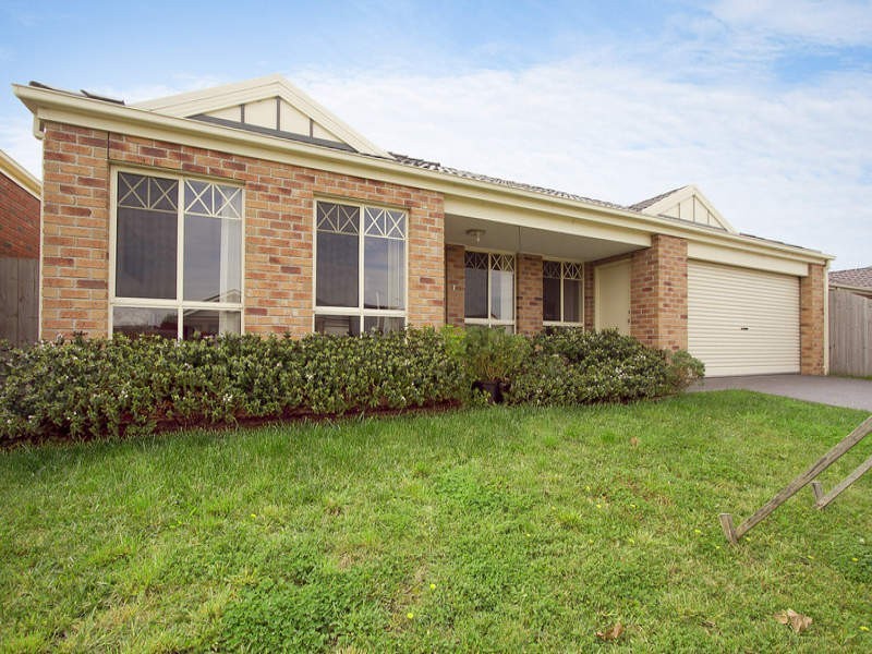 37 Storey Drive, Pakenham VIC 3810