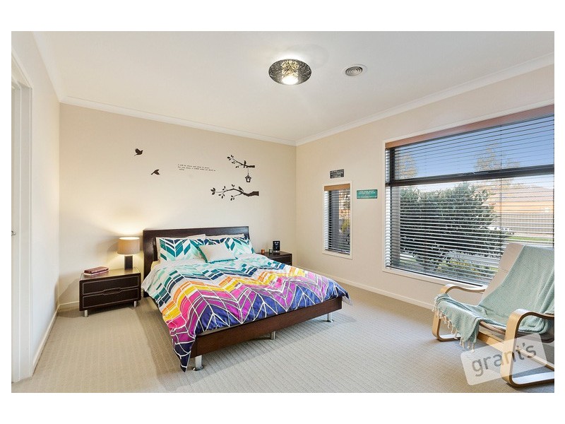 35 Datura Drive, Cranbourne North VIC 3977