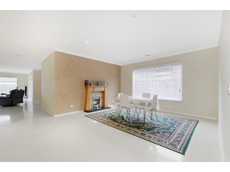 3 Grand Manor Drive, Berwick VIC 3806