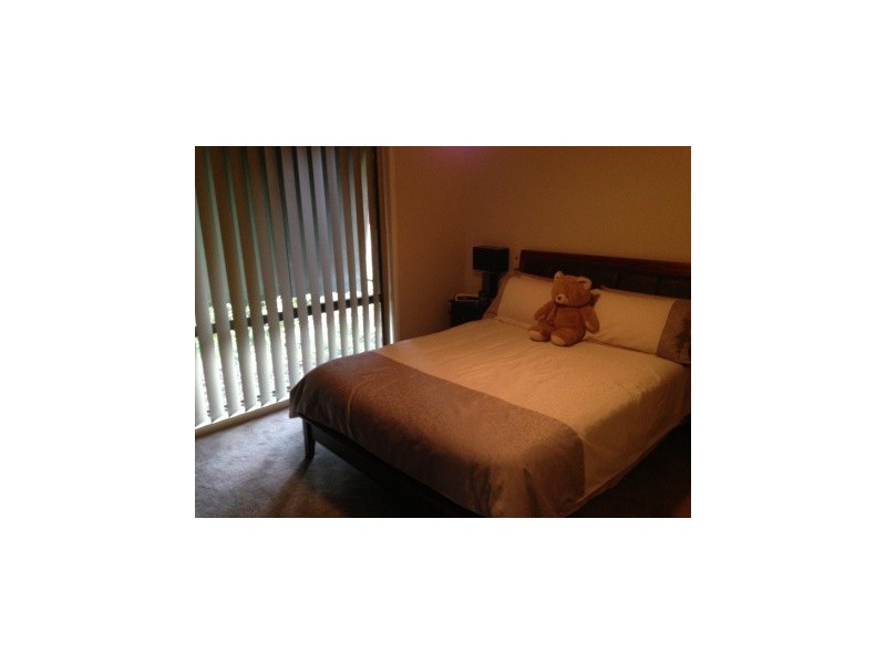 1/51 Amber Crescent, Narre Warren VIC 3805