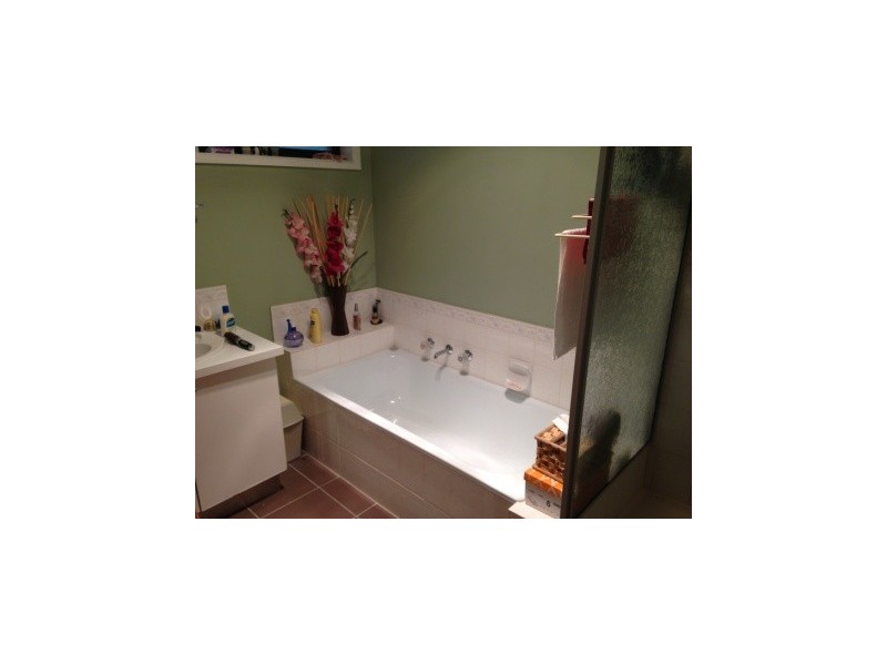 1/51 Amber Crescent, Narre Warren VIC 3805