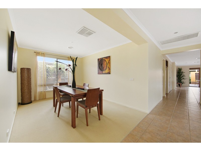 132 Moondarra Drive, Berwick VIC 3806