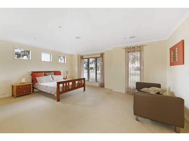 132 Moondarra Drive, Berwick VIC 3806