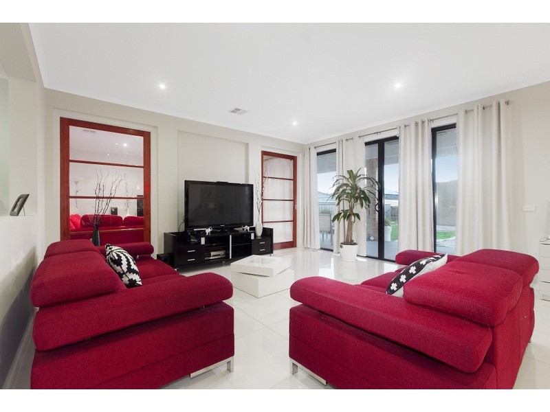 19 Sunview Place, Berwick VIC 3806