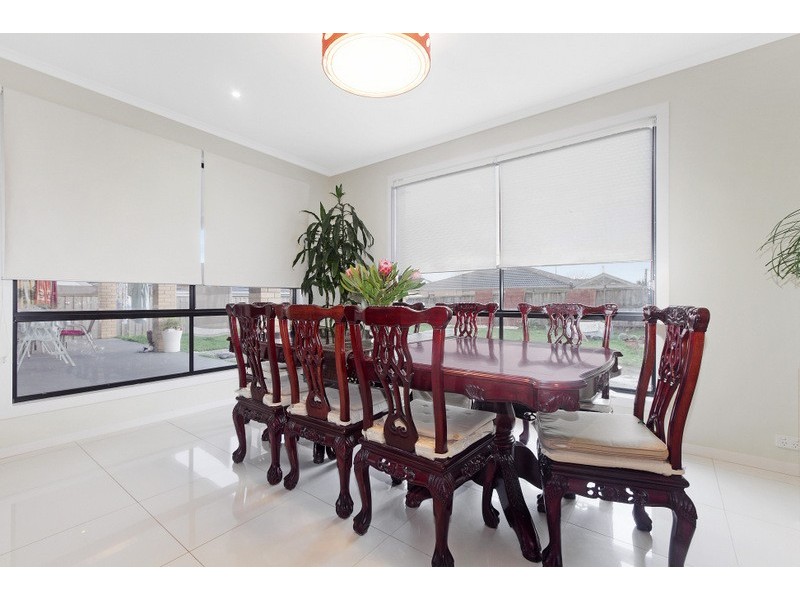 19 Sunview Place, Berwick VIC 3806