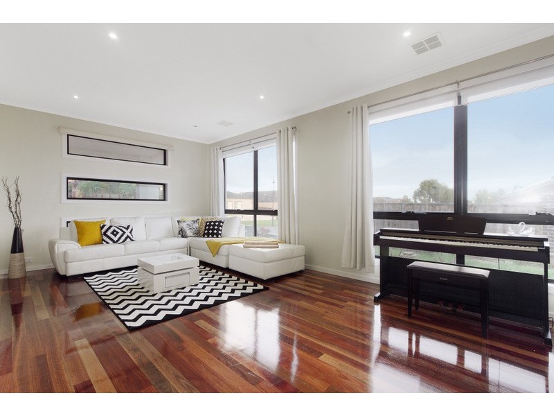 19 Sunview Place, Berwick VIC 3806