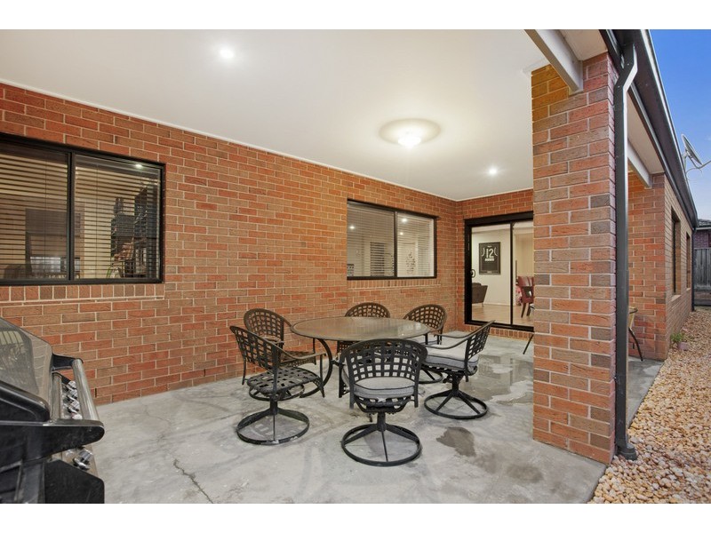4 Wombat Court, Narre Warren South VIC 3805