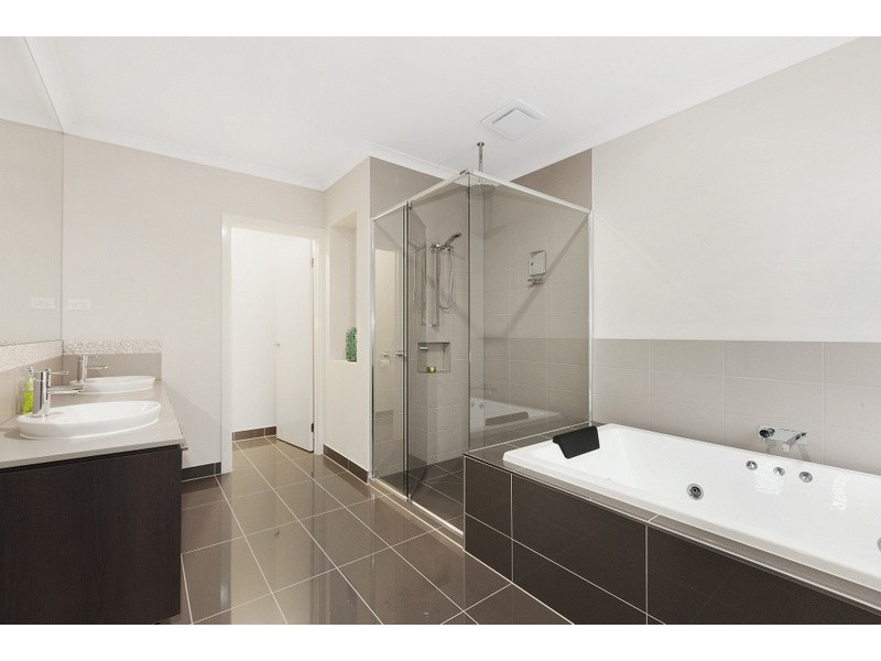 4 Wombat Court, Narre Warren South VIC 3805