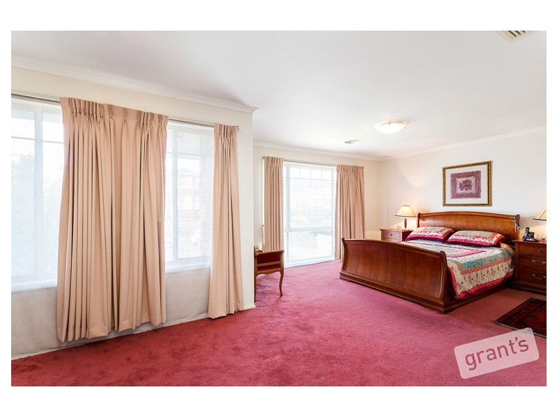 21 Eva Court, Hallam VIC 3803