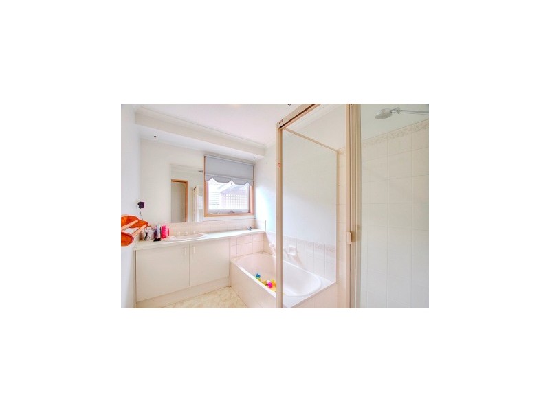 1 Caulfield Court, Narre Warren VIC 3805