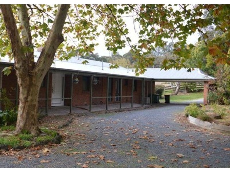 145 Split Rock Road, Beaconsfield Upper VIC 3808