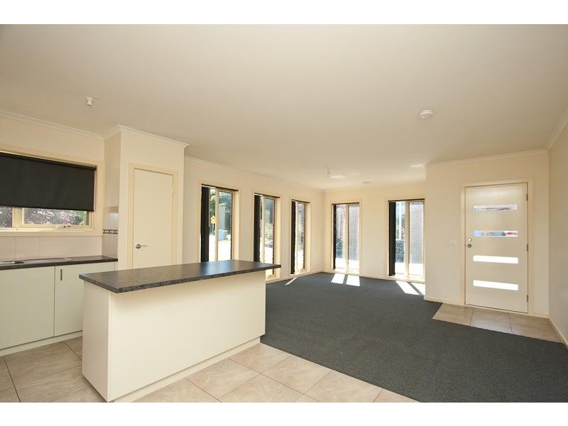 5/26-28 Lancaster Avenue, Narre Warren VIC 3805