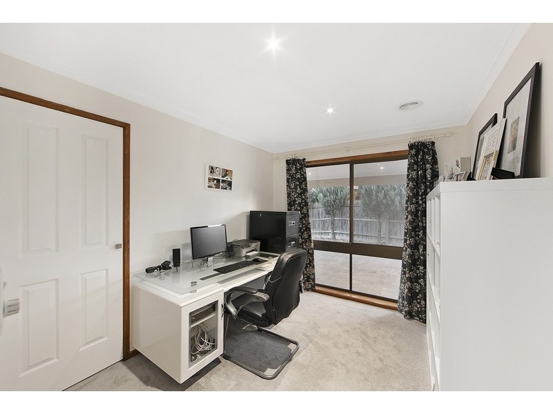 3 Greenacre Crescent, Narre Warren VIC 3805