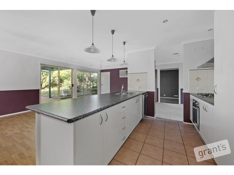 1 Yiota Court, Berwick VIC 3806
