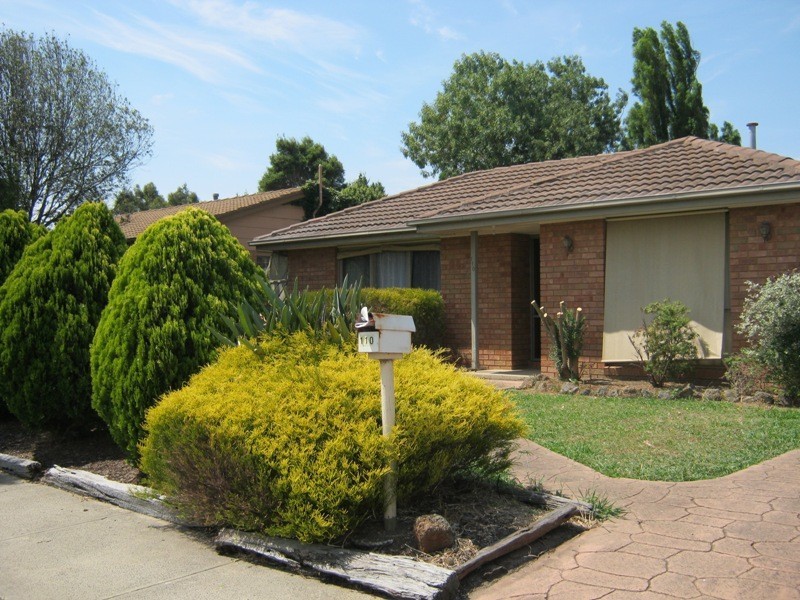 110 Fleetwood Drive, Narre Warren VIC 3805