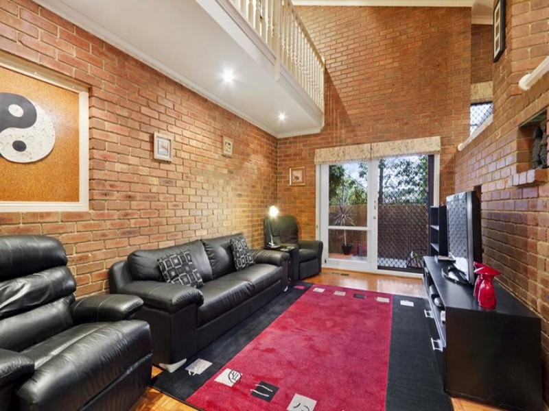 19 Balfour Court, Berwick VIC 3806