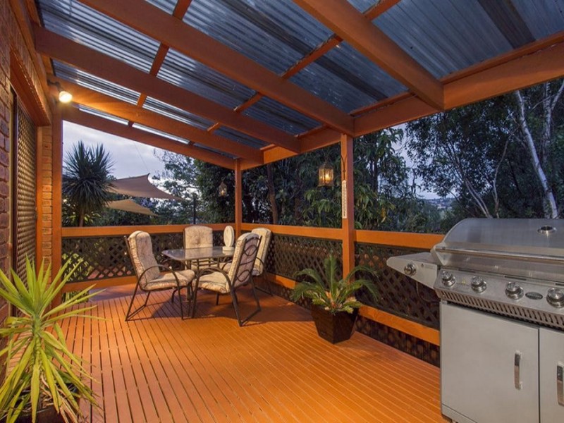 19 Balfour Court, Berwick VIC 3806