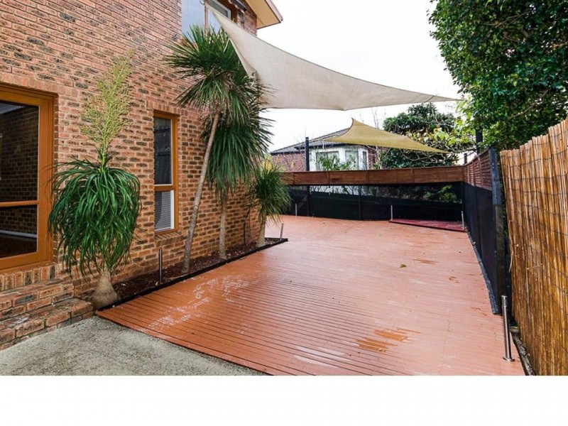 19 Balfour Court, Berwick VIC 3806