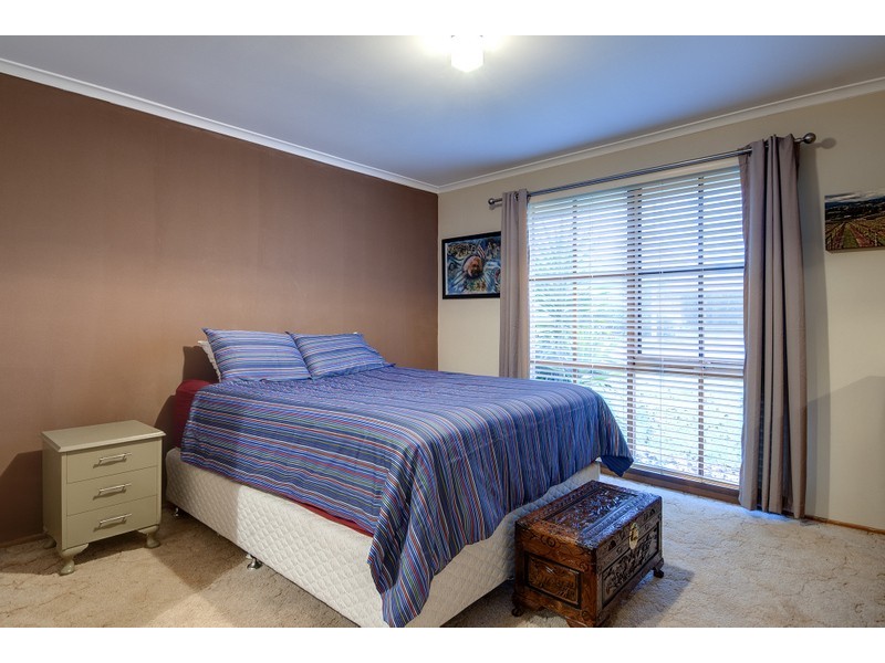 1/31 Florence Avenue, Berwick VIC 3806