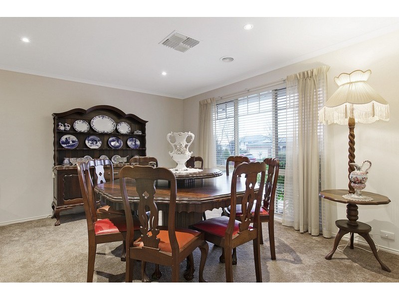 14 Lexton Street, Narre Warren South VIC 3805