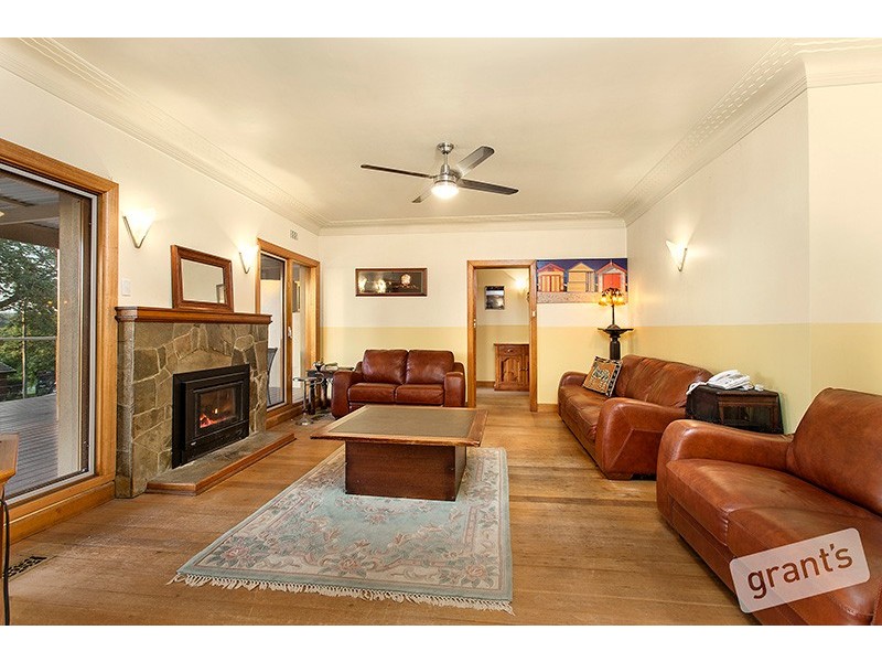 4 Rutland Road, Berwick VIC 3806