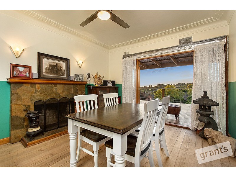 4 Rutland Road, Berwick VIC 3806