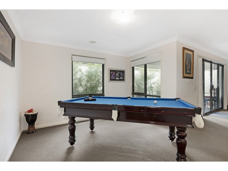 18 Whitehaven Street, Berwick VIC 3806