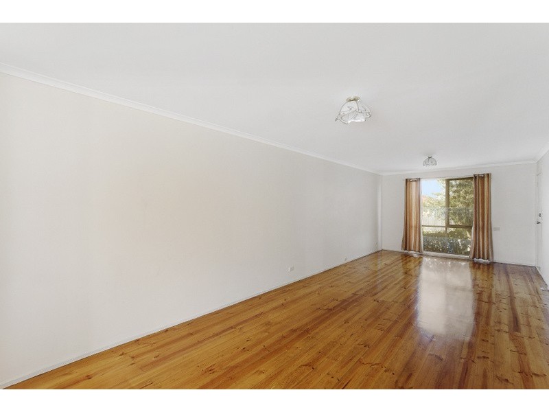 2/90 Warana Drive, Hampton Park VIC 3976