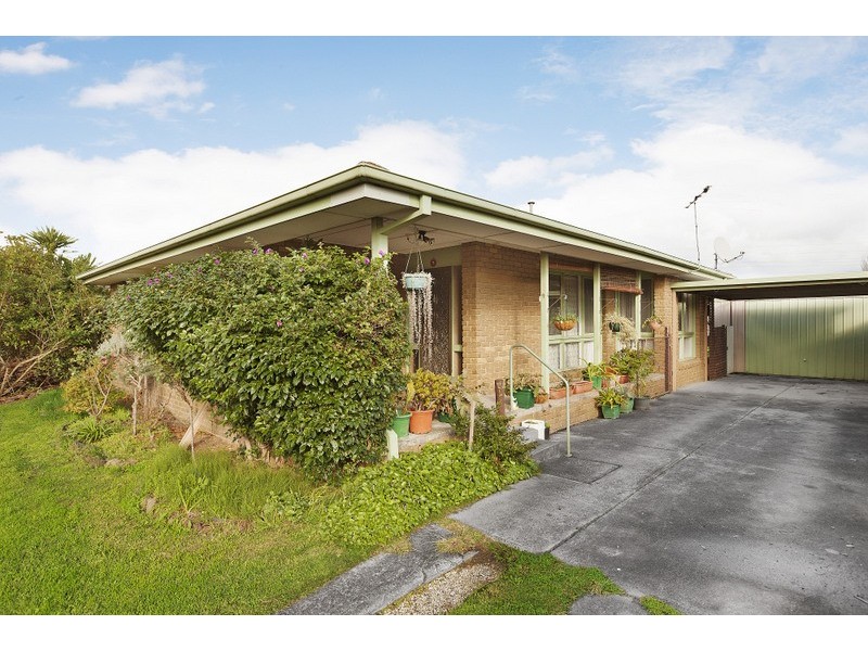 9 Guildford Crescent, Narre Warren VIC 3805