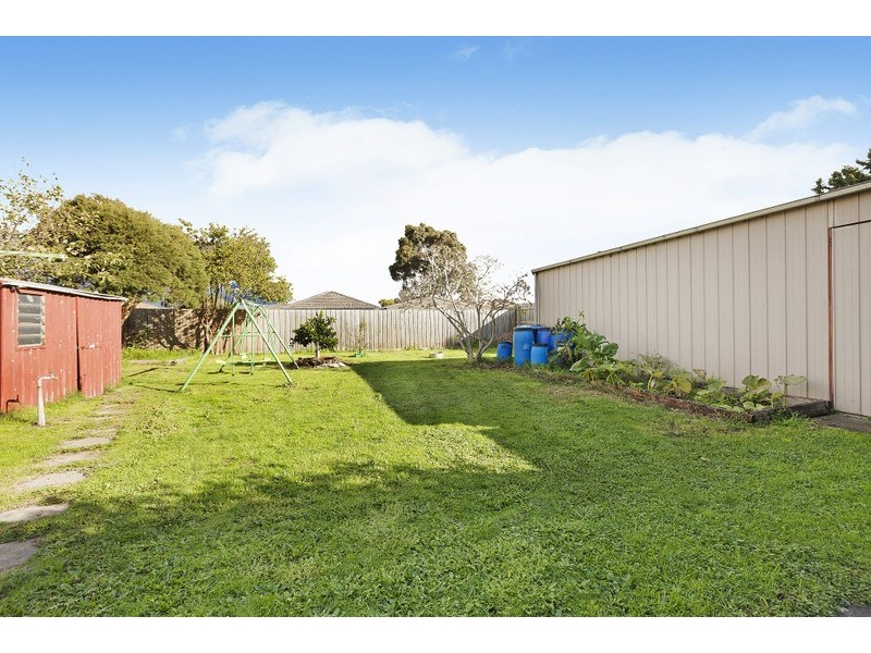 9 Guildford Crescent, Narre Warren VIC 3805