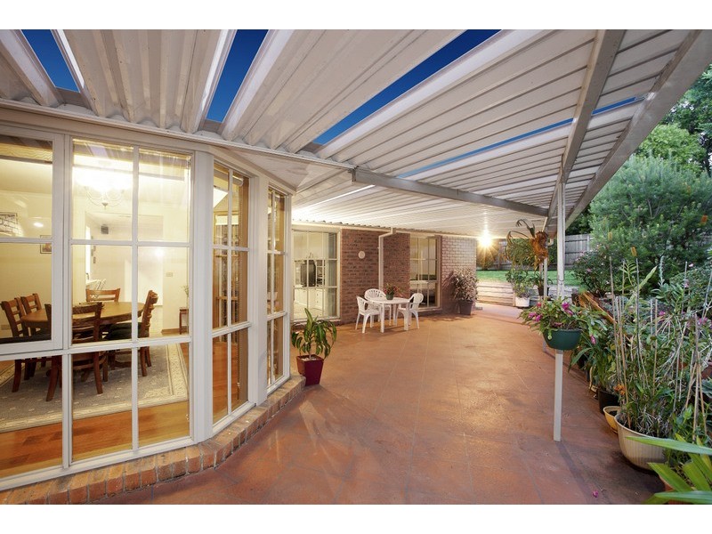 2 Christine Avenue, Berwick VIC 3806