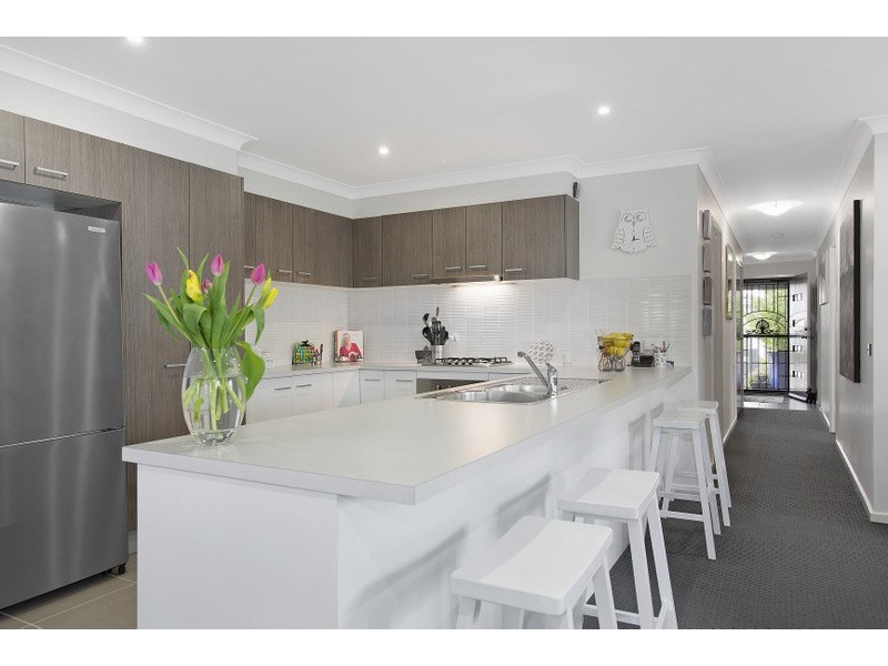 22 Lindeman Street, Berwick VIC 3806