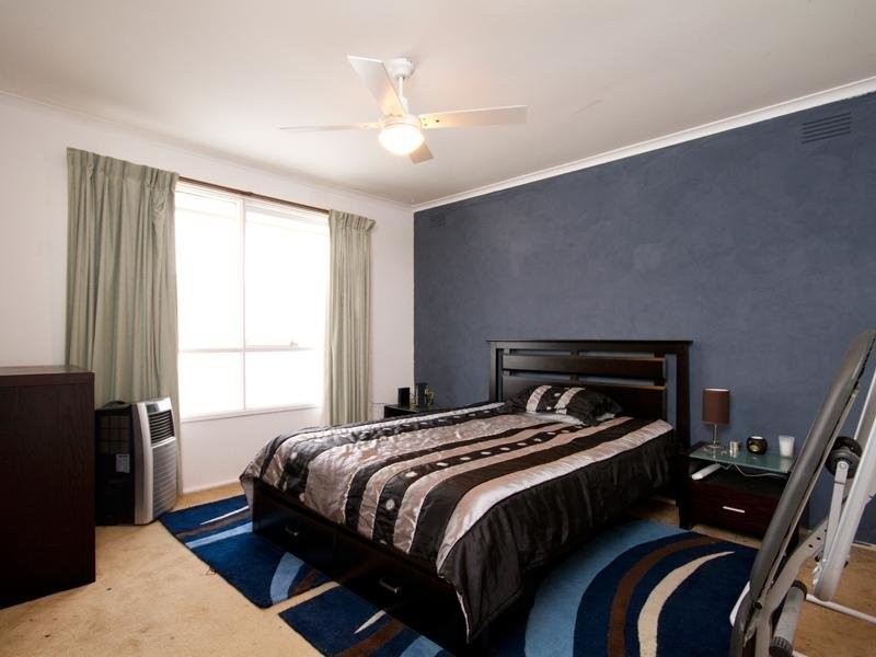 5 Westleigh Crescent, Narre Warren VIC 3805