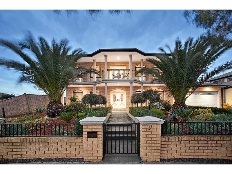 3 Riverglen Road, Berwick VIC 3806