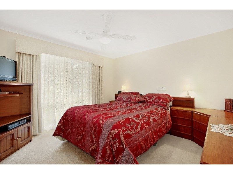 31 Cara Crescent, Berwick VIC 3806