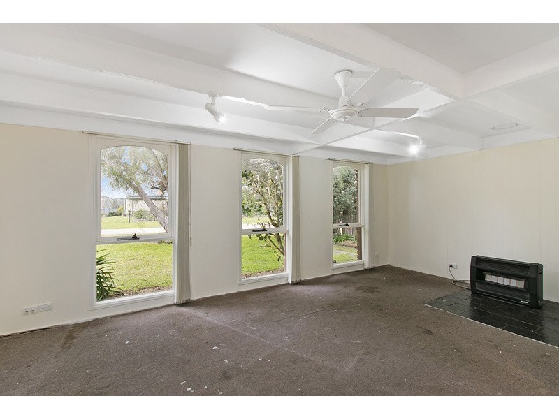 7 Dixons Road, Cardinia VIC 3978