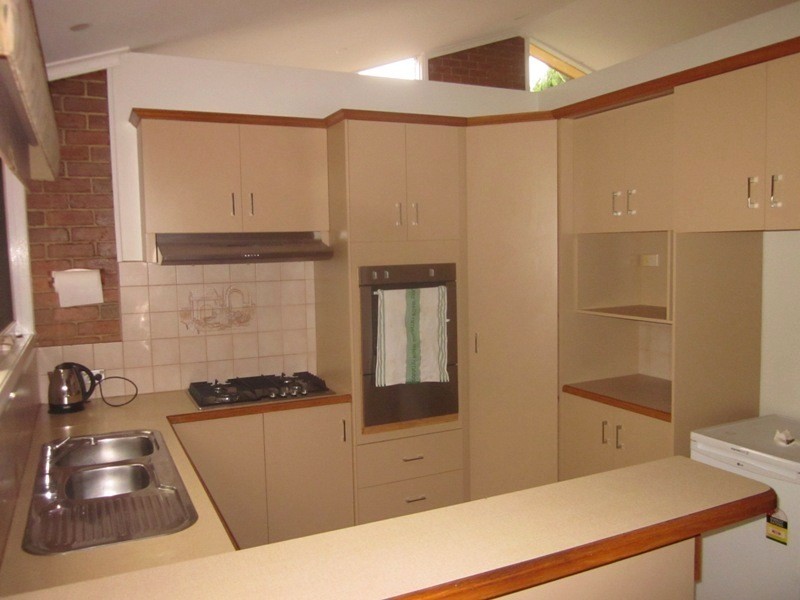 19 Balfour Court, Berwick VIC 3806