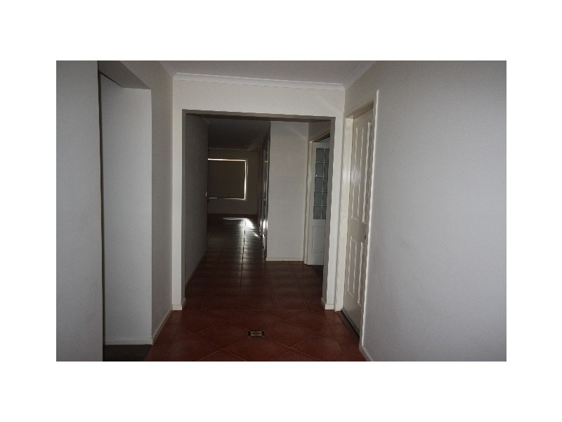 21 Osmington Circle, Narre Warren South VIC 3805