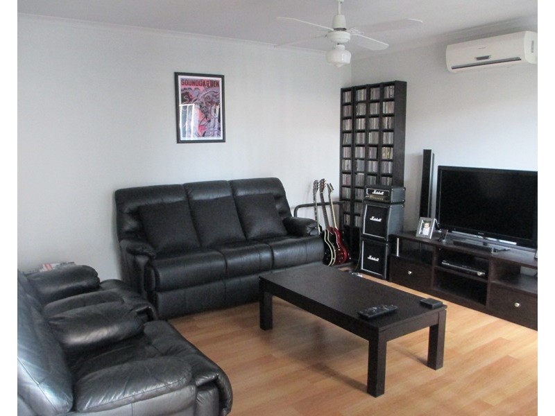 18 Insignia Crescent, Berwick VIC 3806
