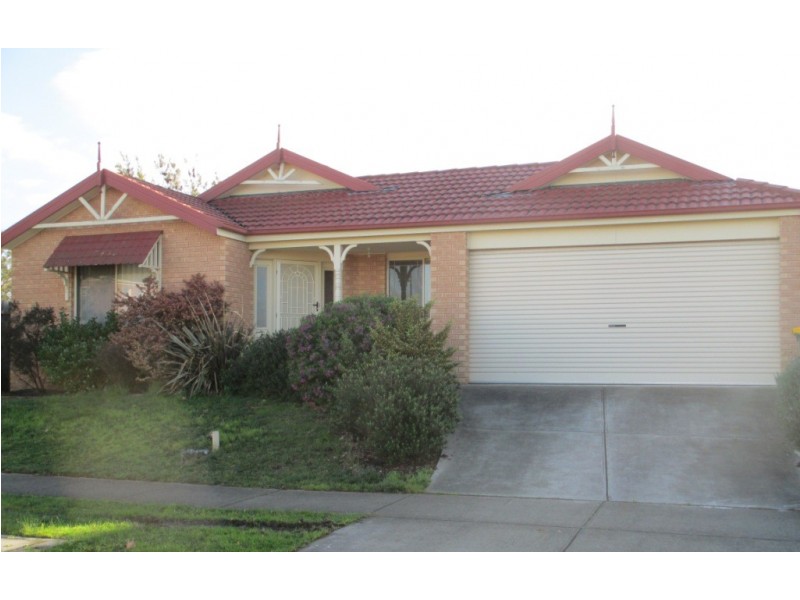 63 Storey Drive, Pakenham VIC 3810
