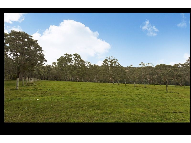 1 Muddy Creek Road, Narre Warren East VIC 3804