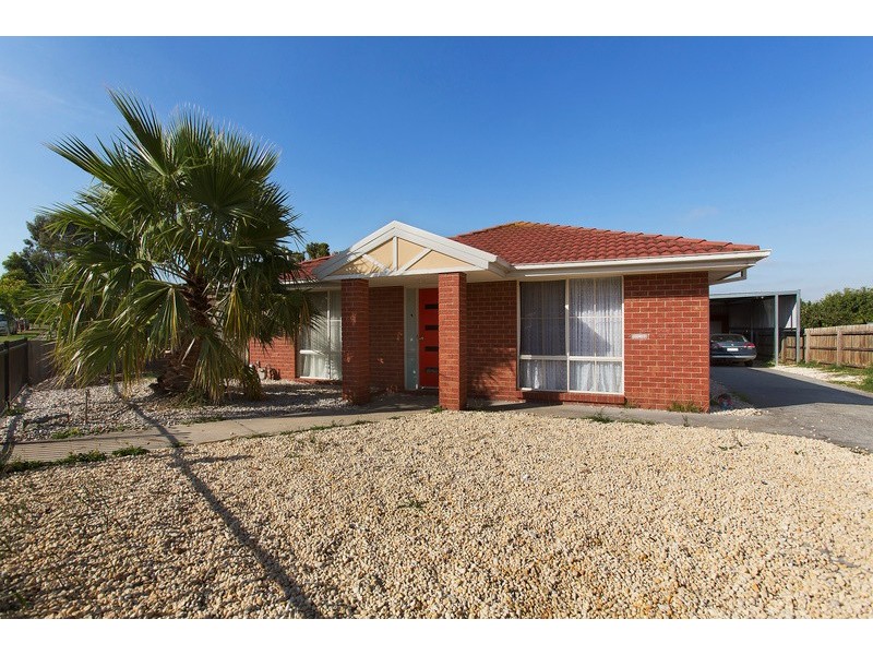 9 Sanctuary Rise, Narre Warren VIC 3805
