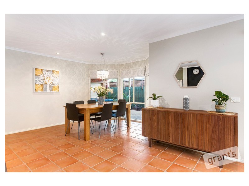 23 McCubbin Way, Berwick VIC 3806